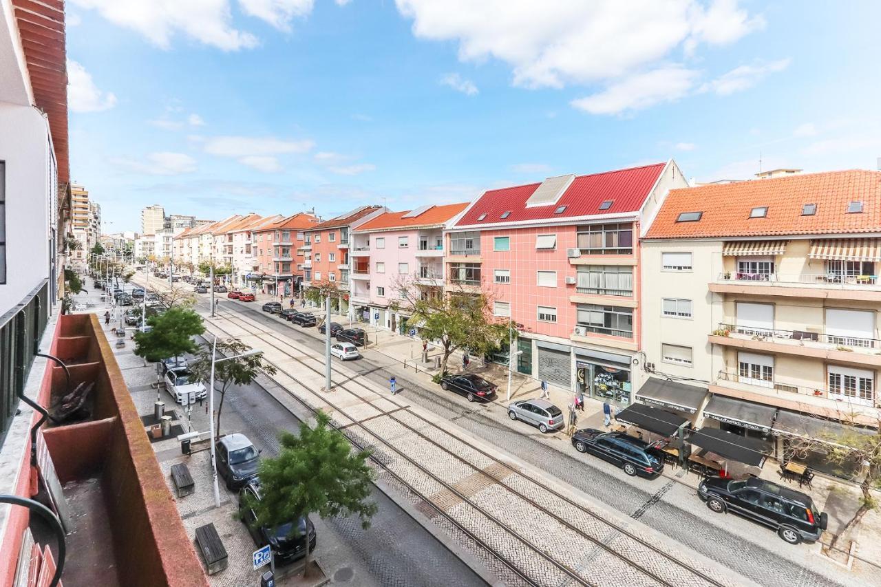 Vita Portucale ! Almada Balcony 외부 사진
